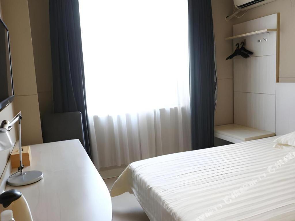 Jinjiang Inn Changsha Wuyi Square Metro Station Ifc Екстер'єр фото