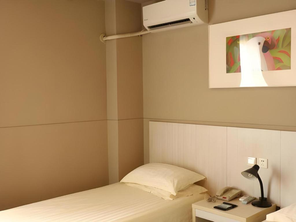Jinjiang Inn Changsha Wuyi Square Metro Station Ifc Екстер'єр фото