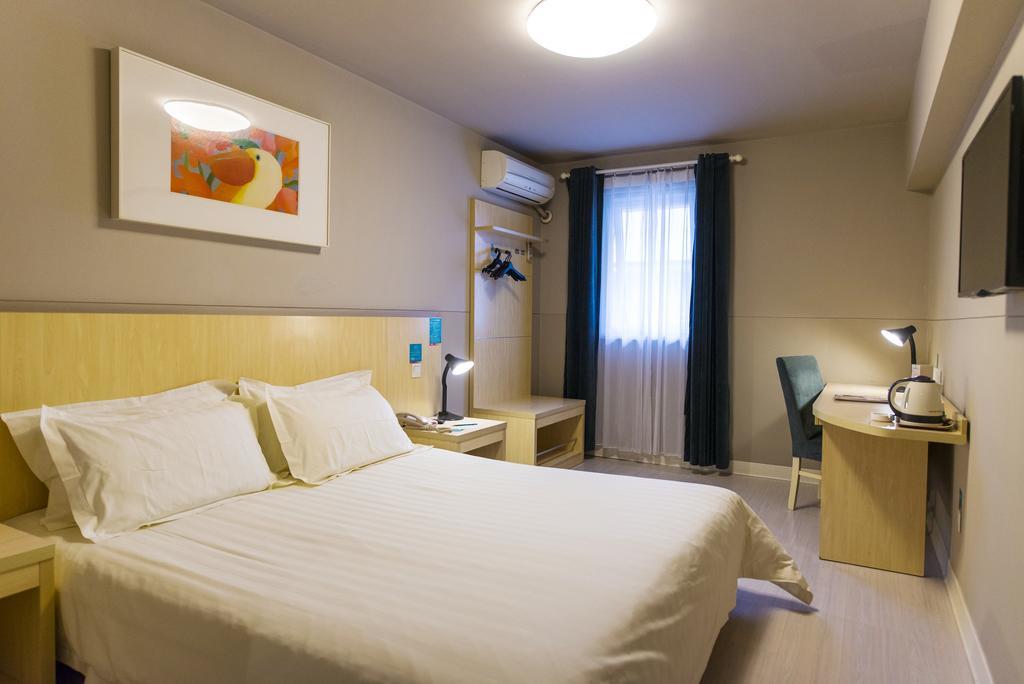 Jinjiang Inn Changsha Wuyi Square Metro Station Ifc Екстер'єр фото